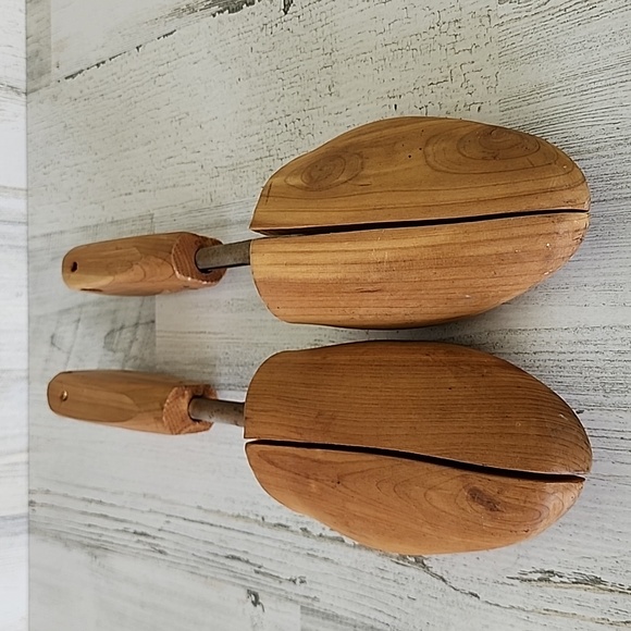 Chernin's wood shoe trees Size 9 - Picture 2 of 7